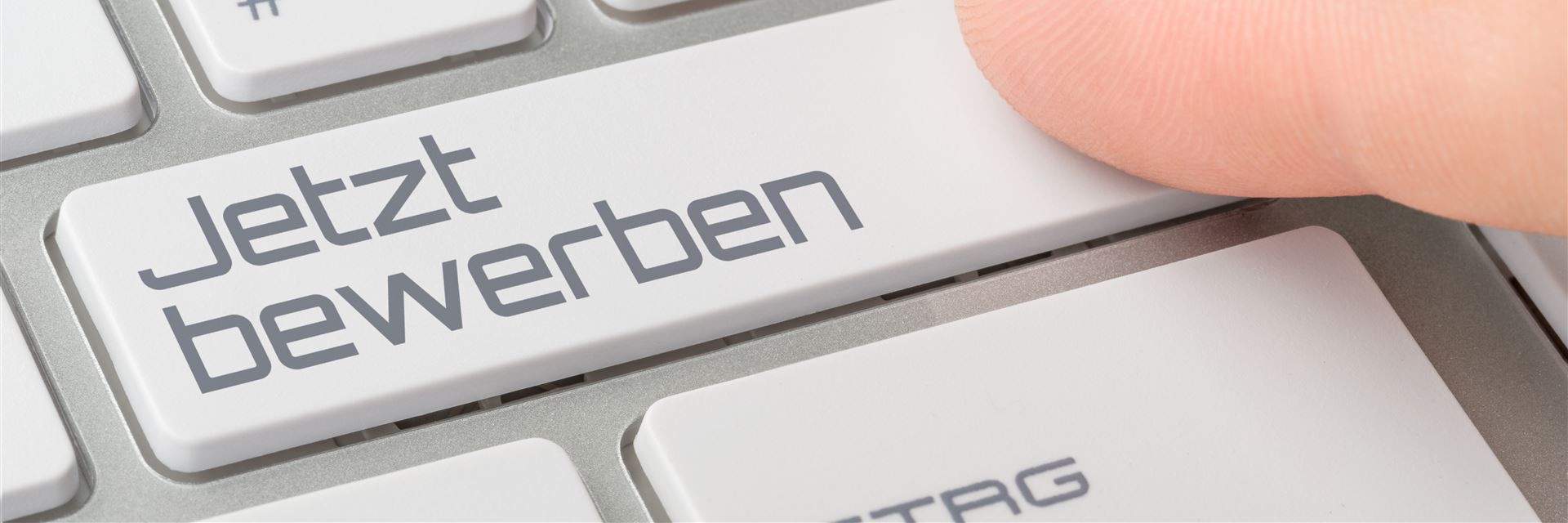 Jetzt bewerben auf der Tastatur