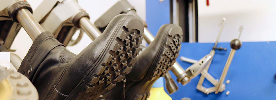 Orthopedic shoe technology: manufacturing in traditional craftsmanship